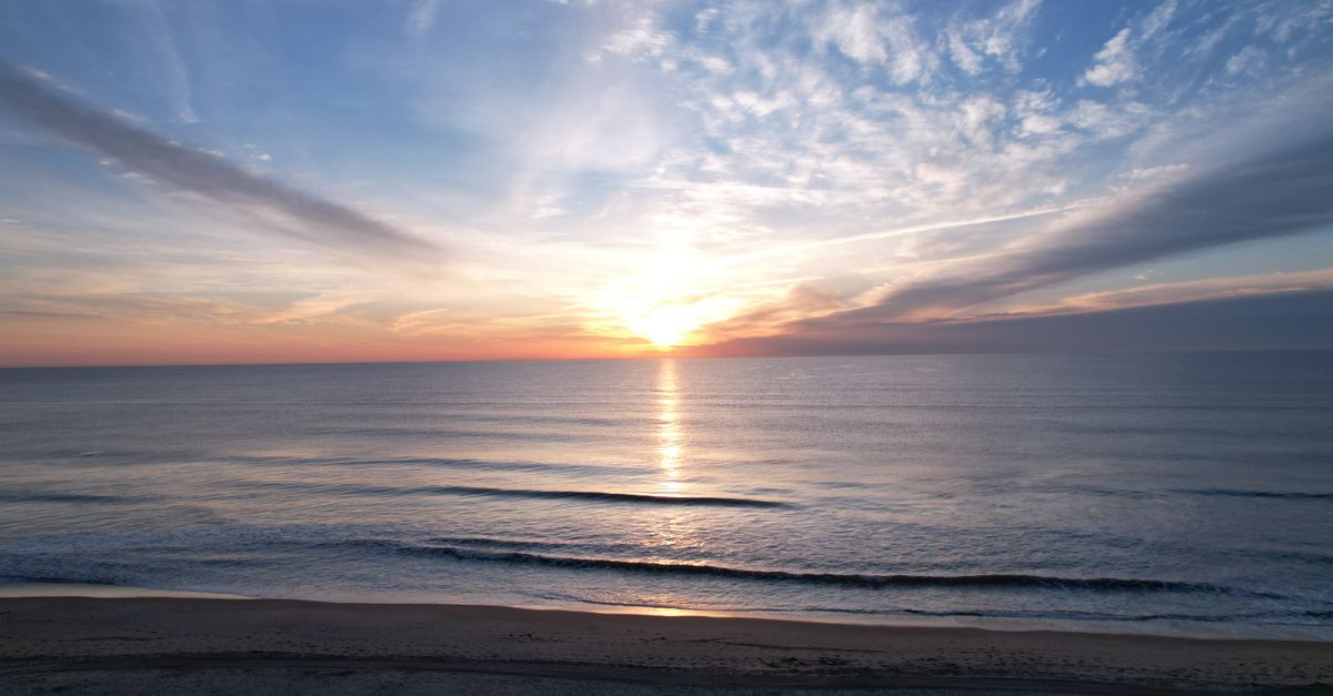 Virginia Beach, Virginia — remote online notarization with Robin Nunn